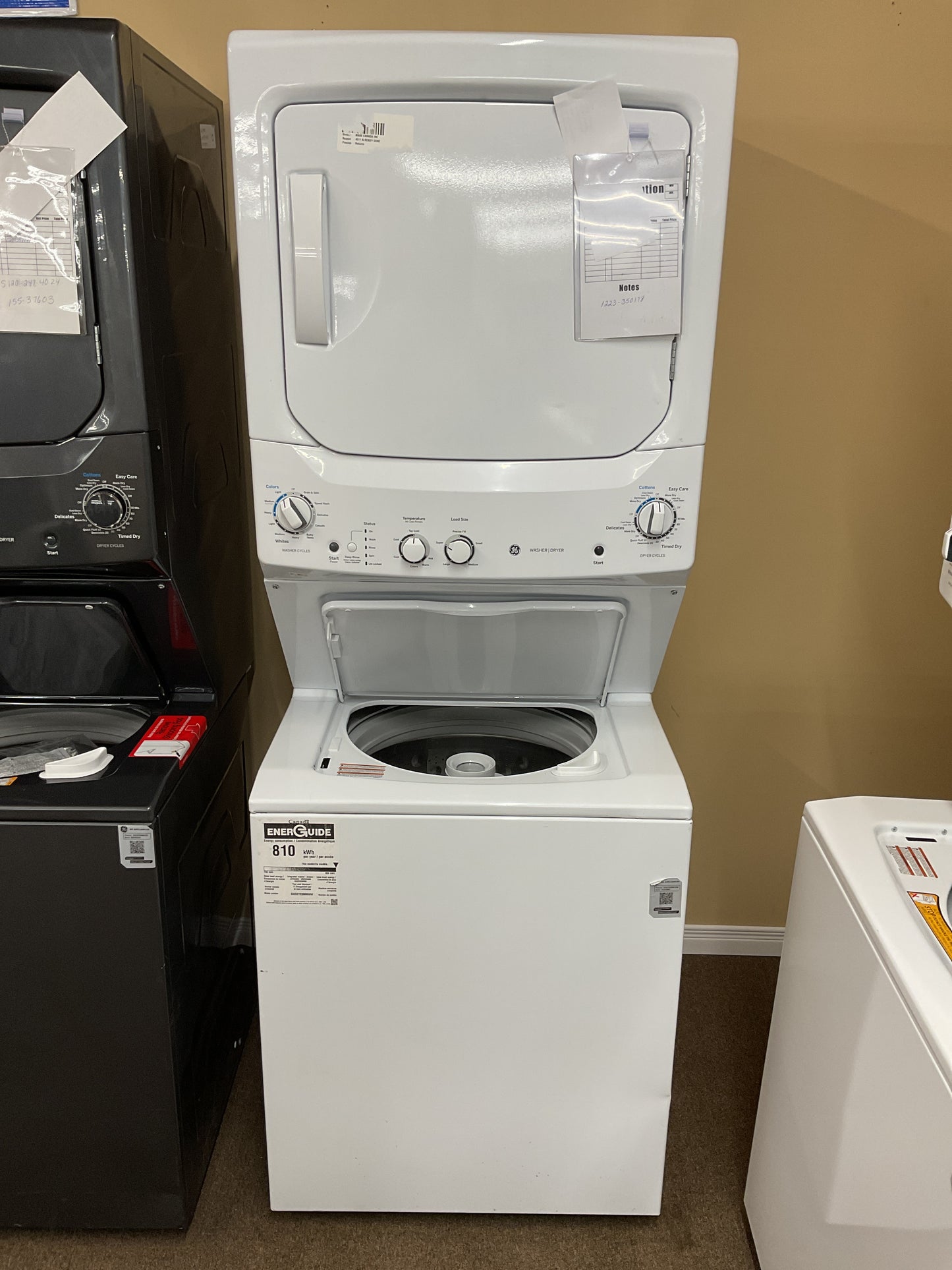 GE Electric Unitized Spacemaker 4.4Cu. Ft. (IEC) Washer / 5.9 Cu. Ft. Dryer White - GUD27ESMMWW
