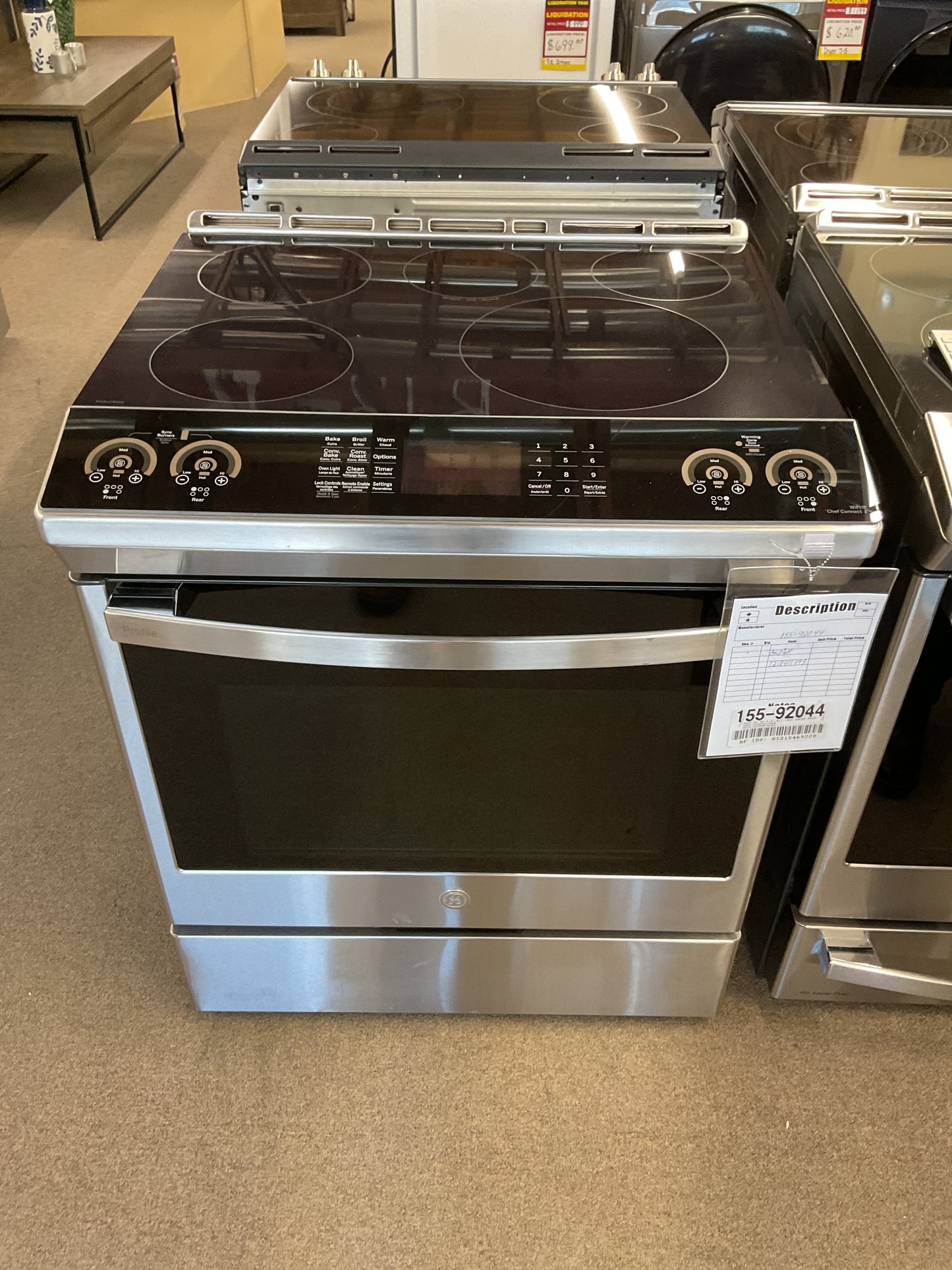 Cuisinière à induction encastrable GE Profile 30 po avec friteuse à air sans préchauffage - PCHS920YMFS