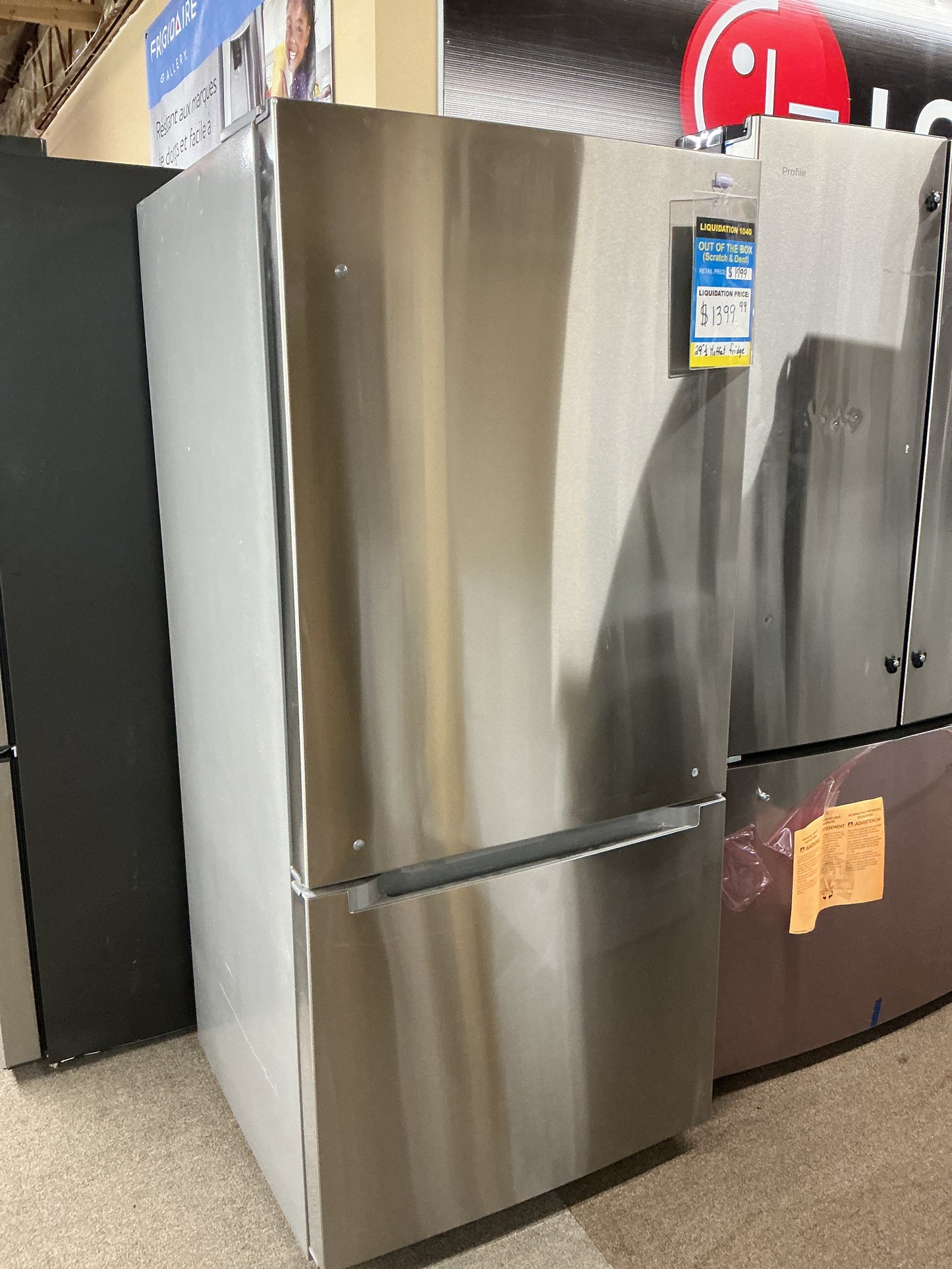Moffat 18.6 Cu. Ft. Bottom Mount Refrigerator Stainless Steel - MDE19DSNKSS