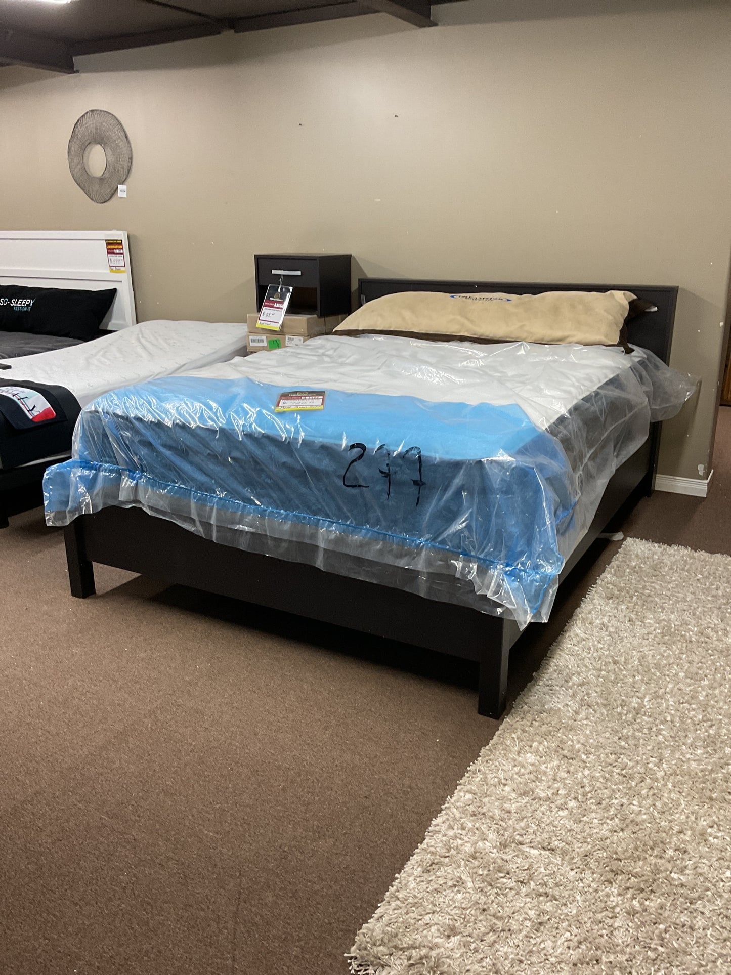 Queen Bed - Ebony