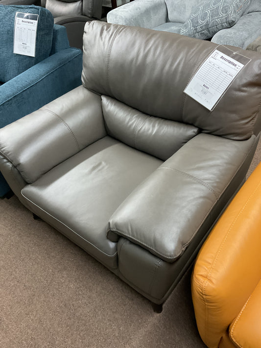 CHAIR HTL AFRICA
