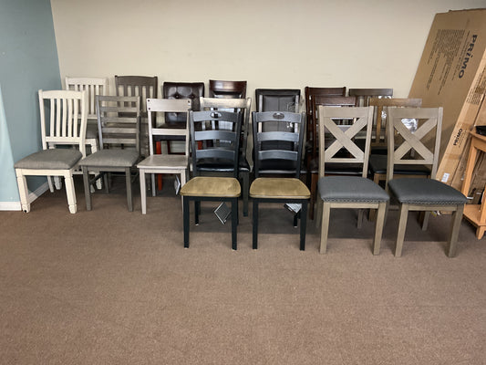 CHAISES DE CUISINE ASST.