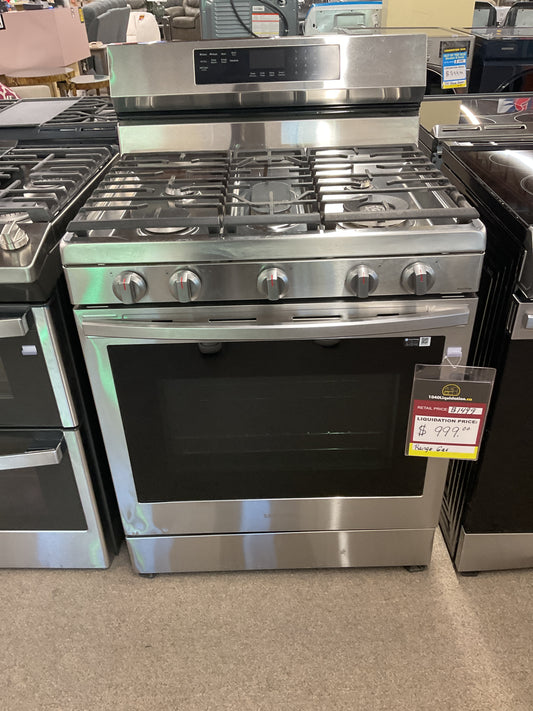 Cuisinière à gaz autonome intelligente Samsung de 6 pi³ avec friture à air sans préchauffage et convection. Wi-Fi inclus et finition anti-traces de doigts. - NX60A6711SS/AA