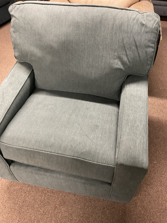 Chair Pax Pepper