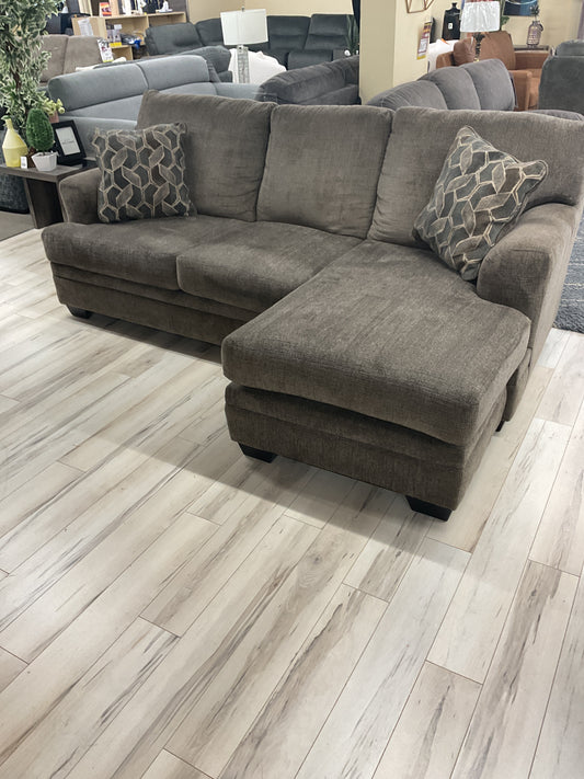 sofa chaise nutmeg
