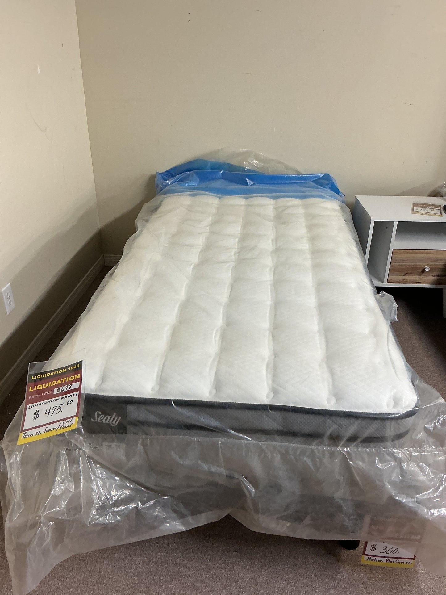 Twin XL Mattress - Foam Dual Cool