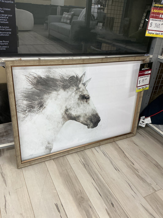 25X37 HORSE FACE WHITE - 0097