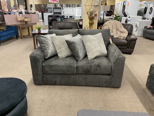 LOVESEAT SMOKE