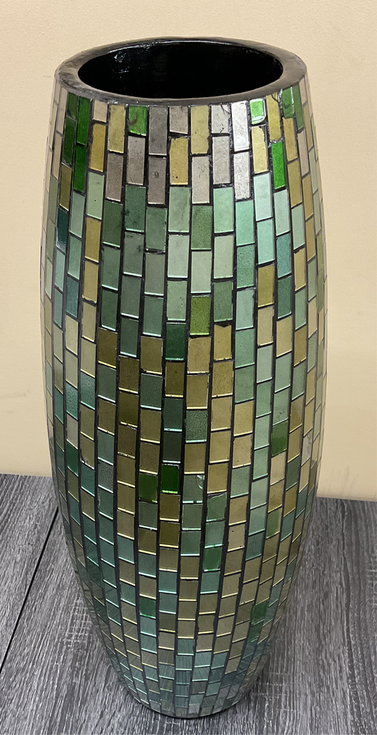 BLU/GRN SCALE VASE 23”