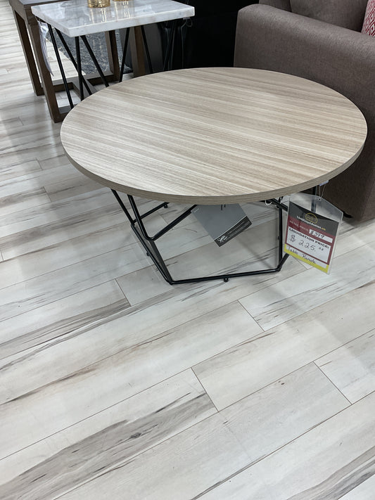 Cocktail Table - Waylowe