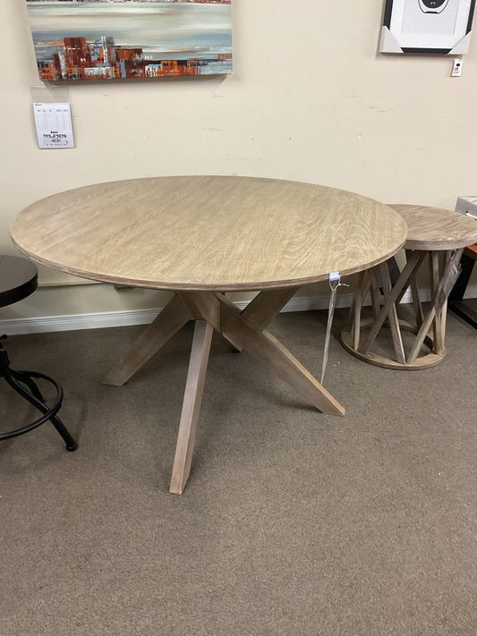 48" Round Table