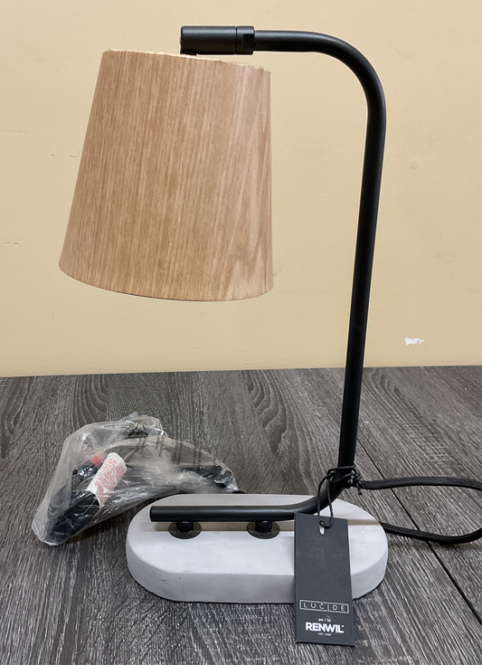 DESK LAMP 24”