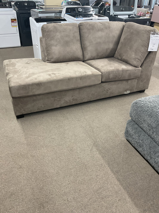 RHF Sofa Beige (reverse)
