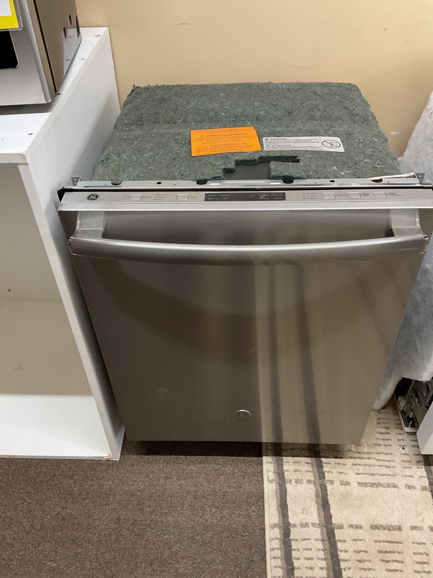 GE 24" Built-In Top Control Dishwasher with Stainless Steel Tall Tub - GBP534SSPSS